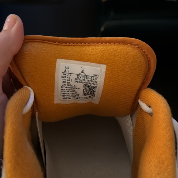 air jordan 2 retro low - Picture 6 of 6